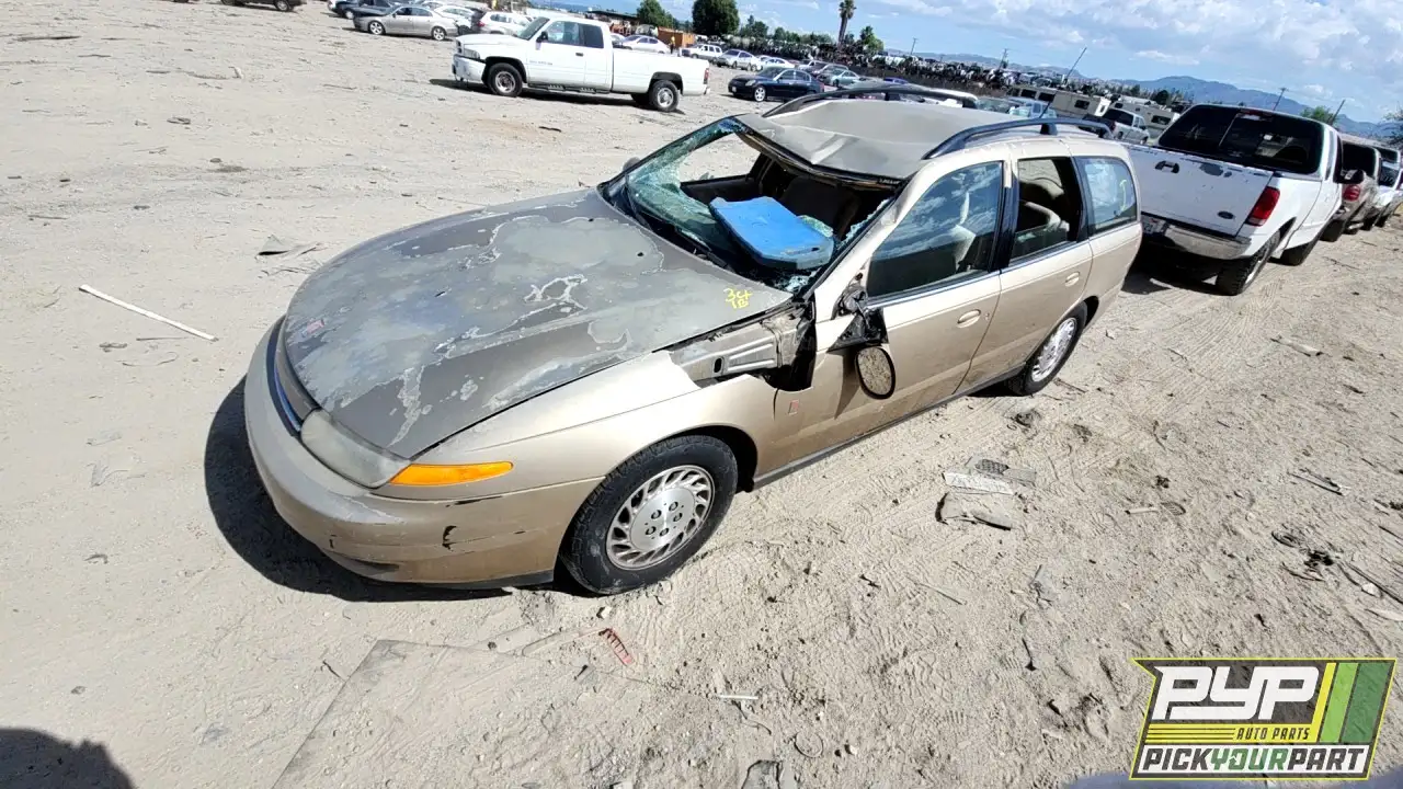 Photo of 2000 Saturn Lw2
