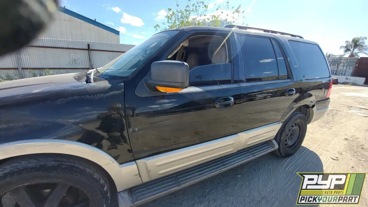 Photo of 2005 Ford Expedition