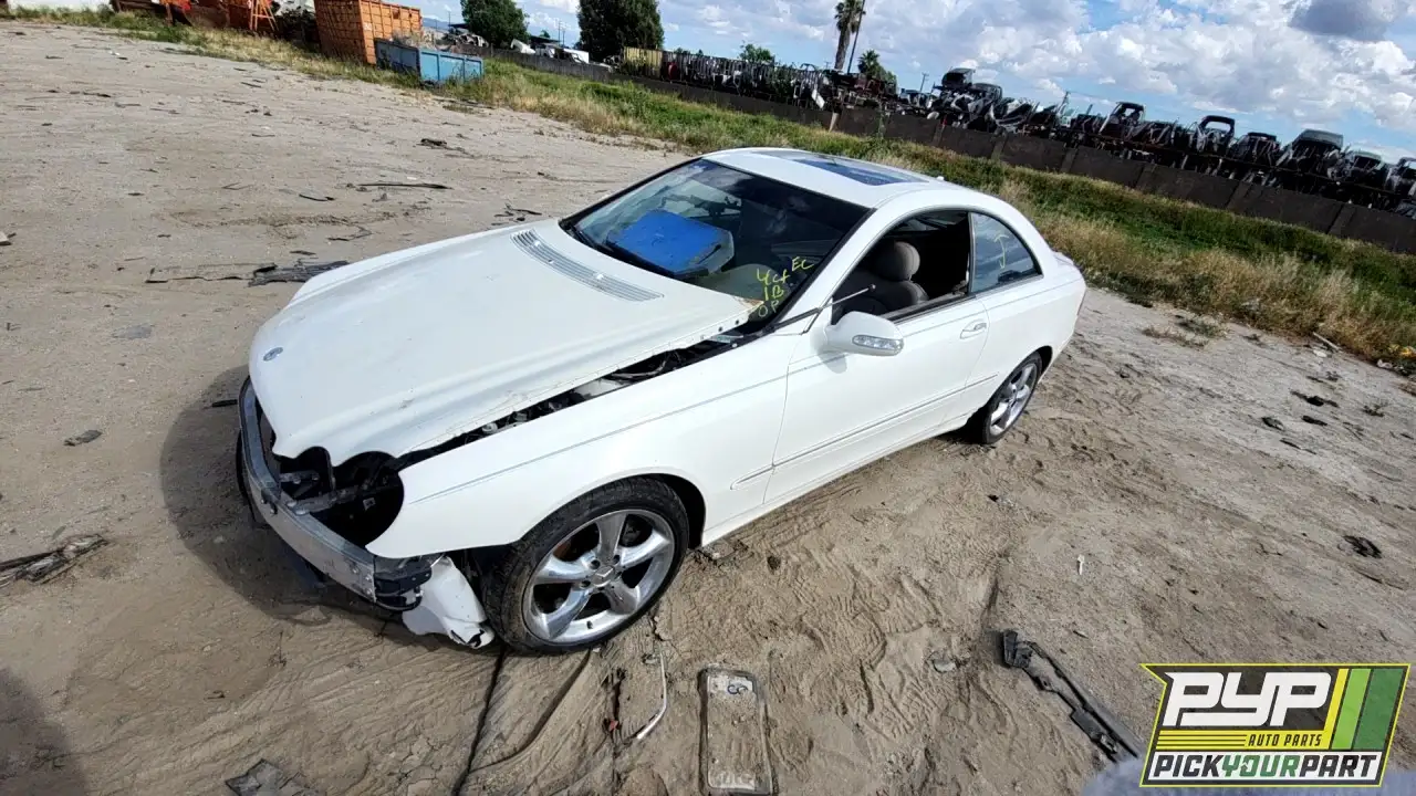 Photo of 2004 Mercedes-Benz Clk320