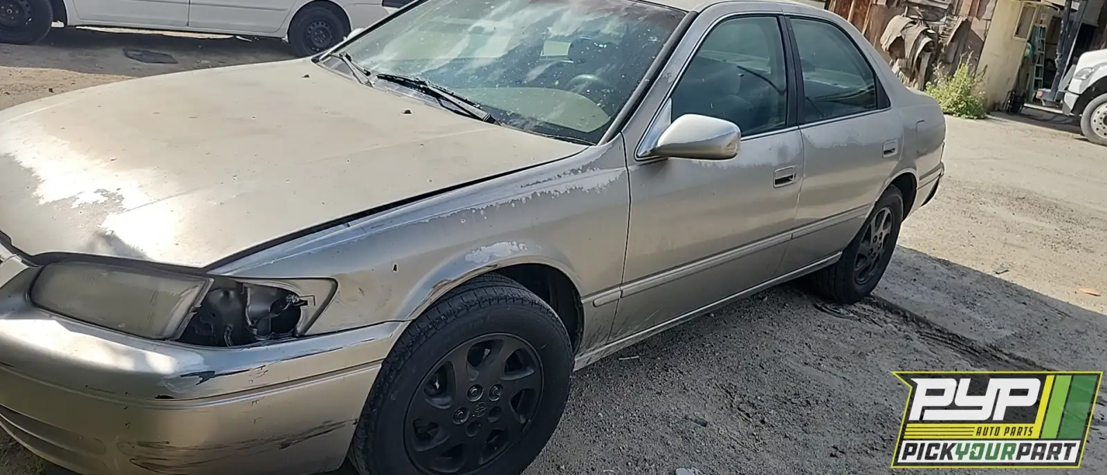 Photo of 1998 Toyota Camry