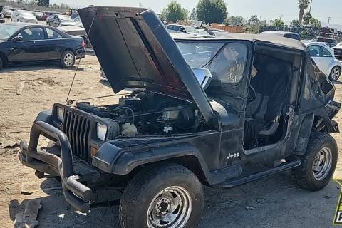 Photo of 1990 Jeep Wrangler