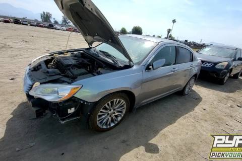 Photo of 2014 Chrysler 200