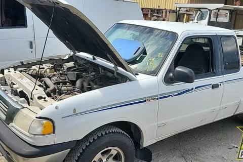 Photo of 1998 Mazda B2500