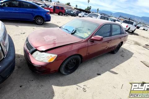 Photo of 2000 Toyota Avalon