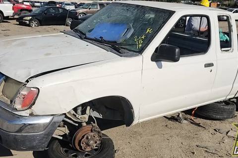Photo of 1999 Nissan Frontier