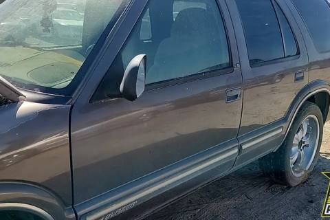 Photo of 1998 Chevrolet Blazer