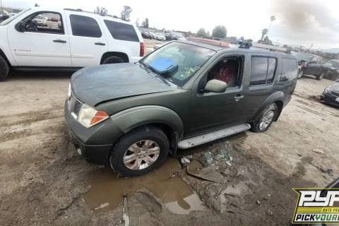 Photo of 2005 Nissan Pathfinder