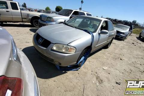 Photo of 2004 Nissan Sentra