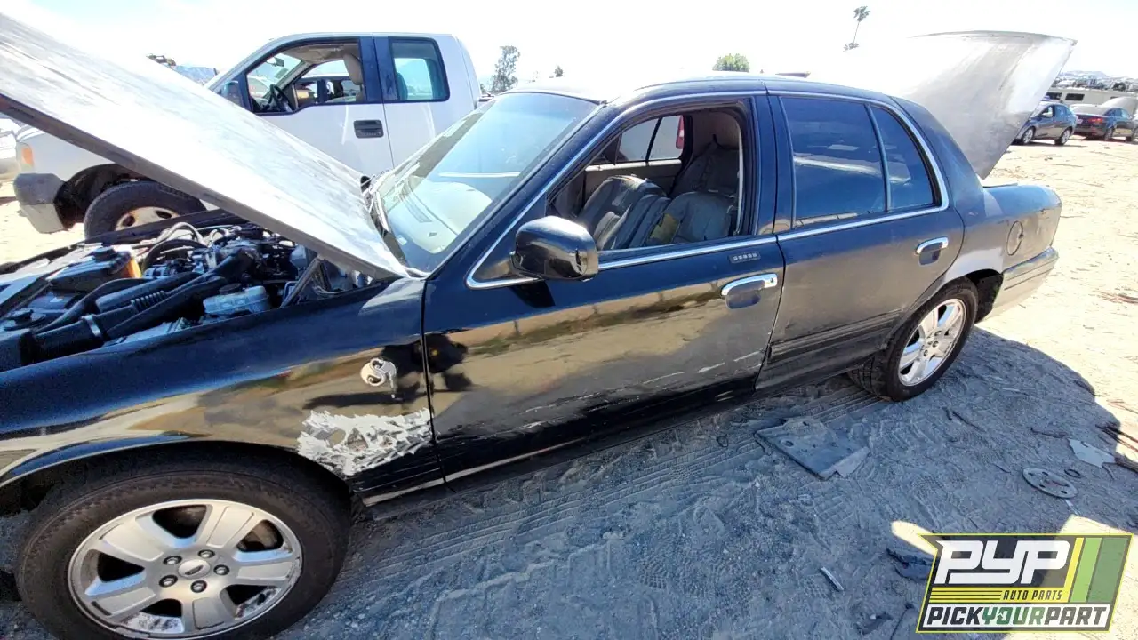 Photo of 2011 Ford Crown Victoria