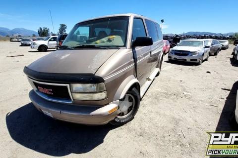 Photo of 2000 Gmc Safari