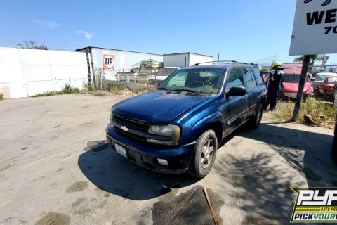 Photo of 2004 Chevrolet Trailblazer