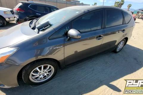 Photo of 2015 Toyota Prius V
