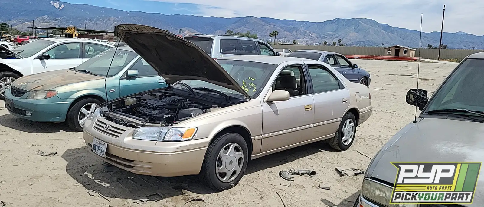 Photo of 1999 Toyota Camry