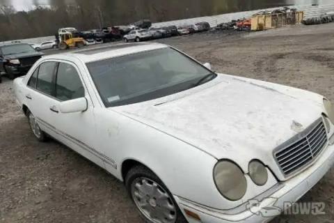 Photo of 1997 Mercedes-Benz E-Class