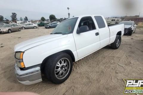 Photo of 2004 Chevrolet Silverado 1500