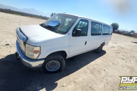 Photo of 2009 Ford E-350 Super Duty