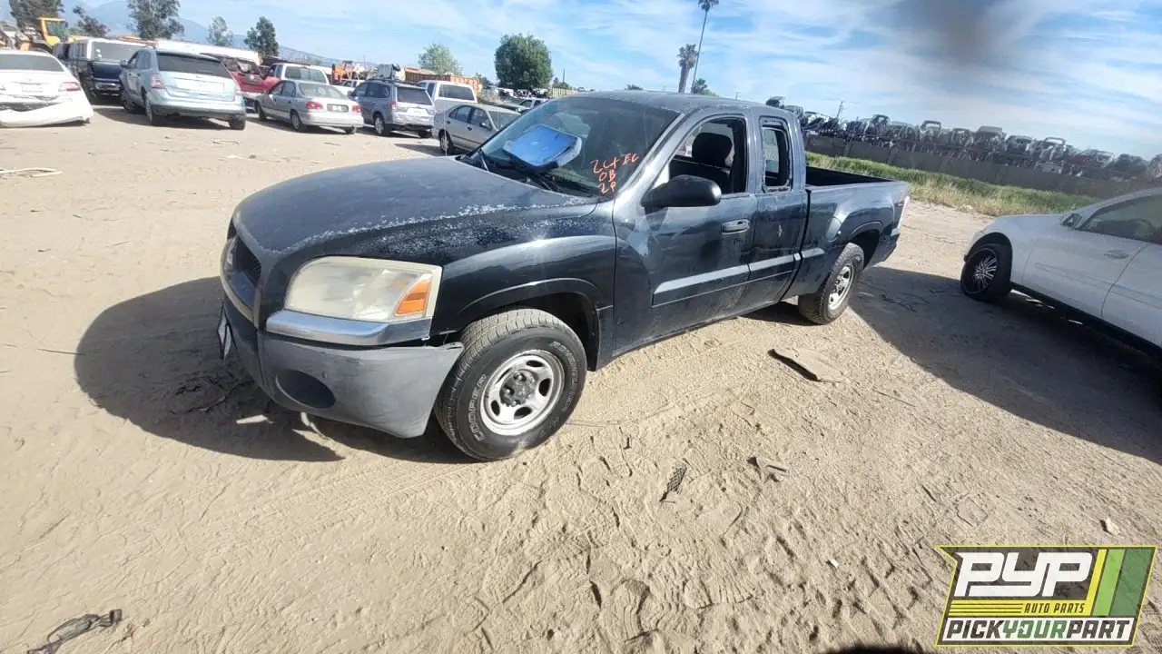 Photo of 2007 Mitsubishi Raider