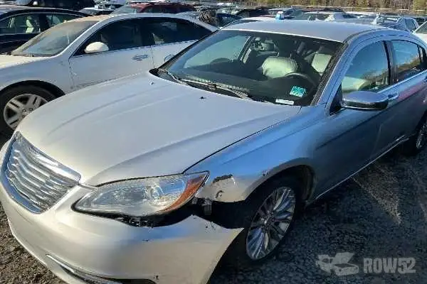Photo of 2012 Chrysler 200