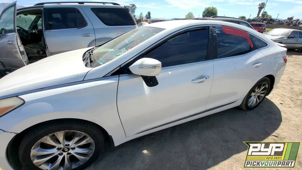 Photo of 2013 Hyundai Azera
