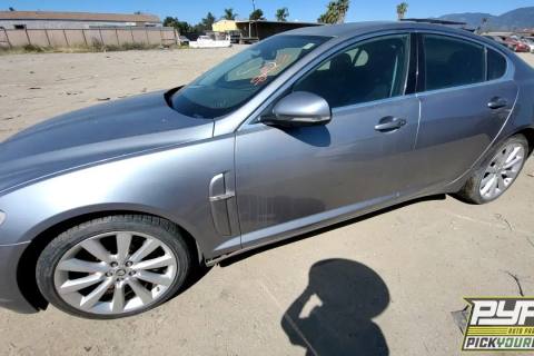 Photo of 2011 Jaguar Xf