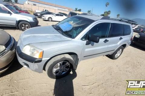 Photo of 2005 Mitsubishi Endeavor