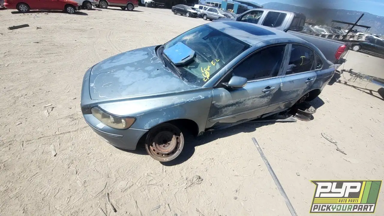 Photo of 2004 Volvo S40