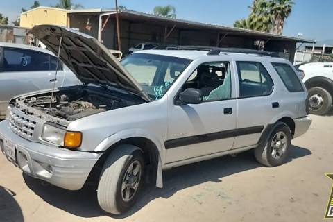 Photo of 1999 Isuzu Rodeo