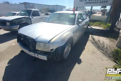 Photo of 2005 Chrysler 300