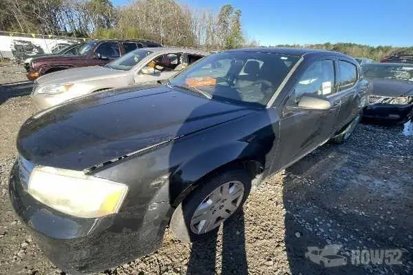 Photo of 2013 Dodge Avenger