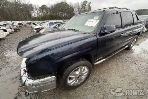 Photo of 2004 Chevrolet Avalanche