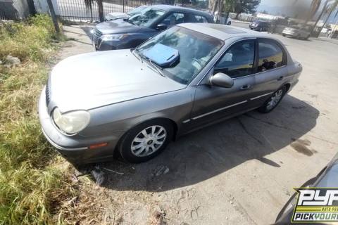 Photo of 2004 Hyundai Sonata