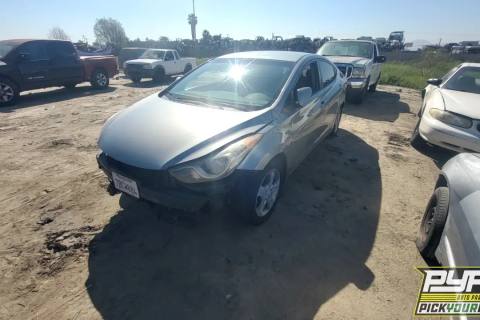Photo of 2013 Hyundai Elantra