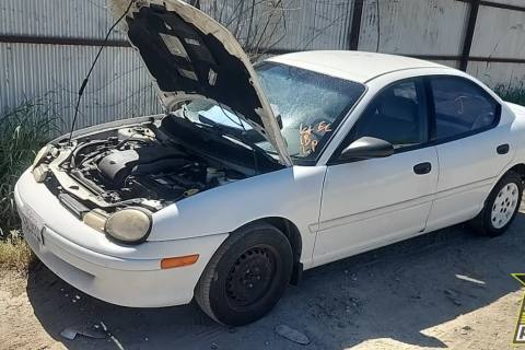 Photo of 1999 Plymouth Neon
