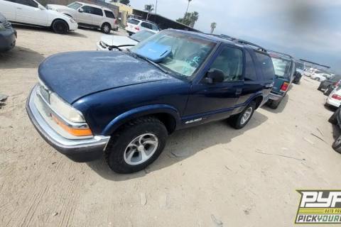 Photo of 2000 Chevrolet Blazer