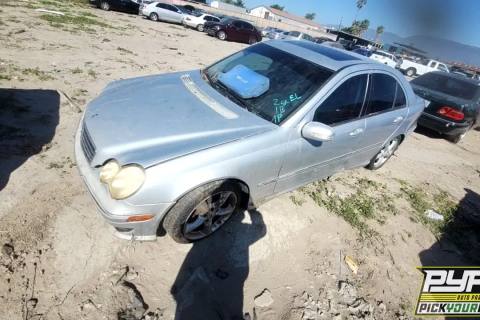 Photo of 2006 Mercedes-Benz C230