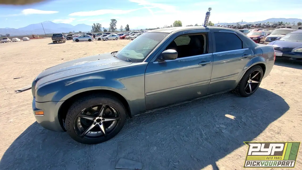 Photo of 2005 Chrysler 300