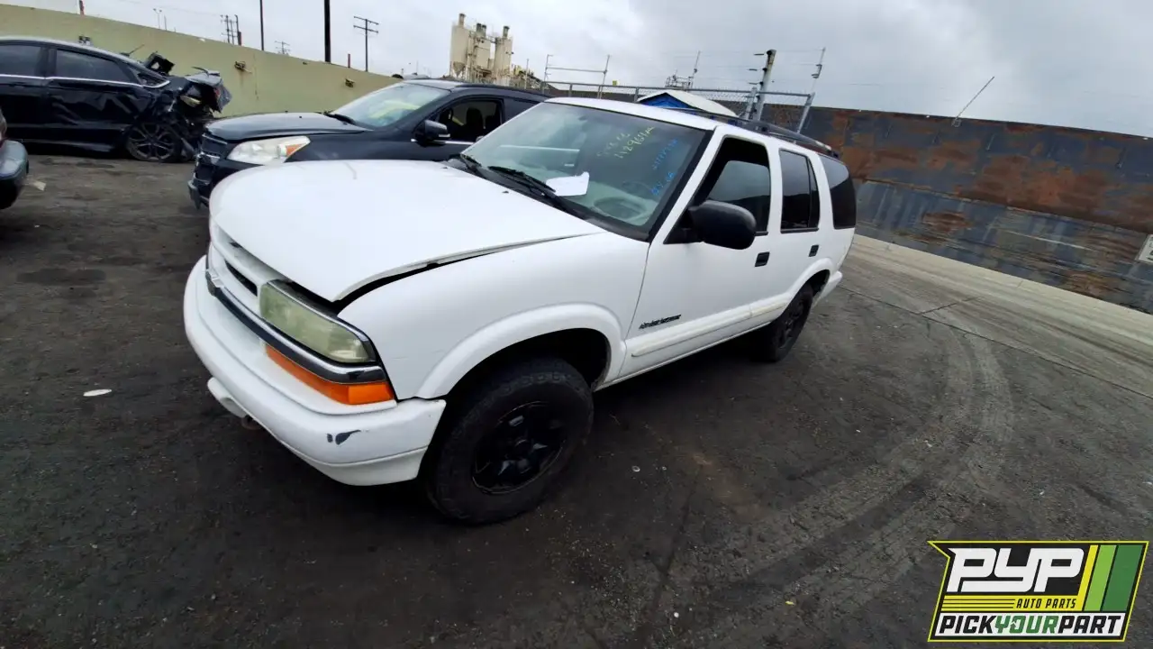 Photo of 2004 Chevrolet Blazer
