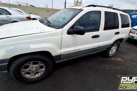 Photo of 2002 Jeep Grand Cherokee