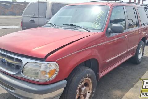 Photo of 1998 Ford Explorer