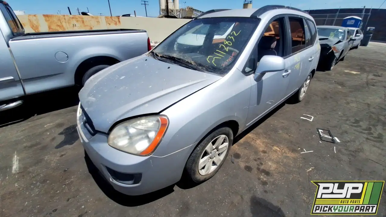 Photo of 2008 Kia Rondo
