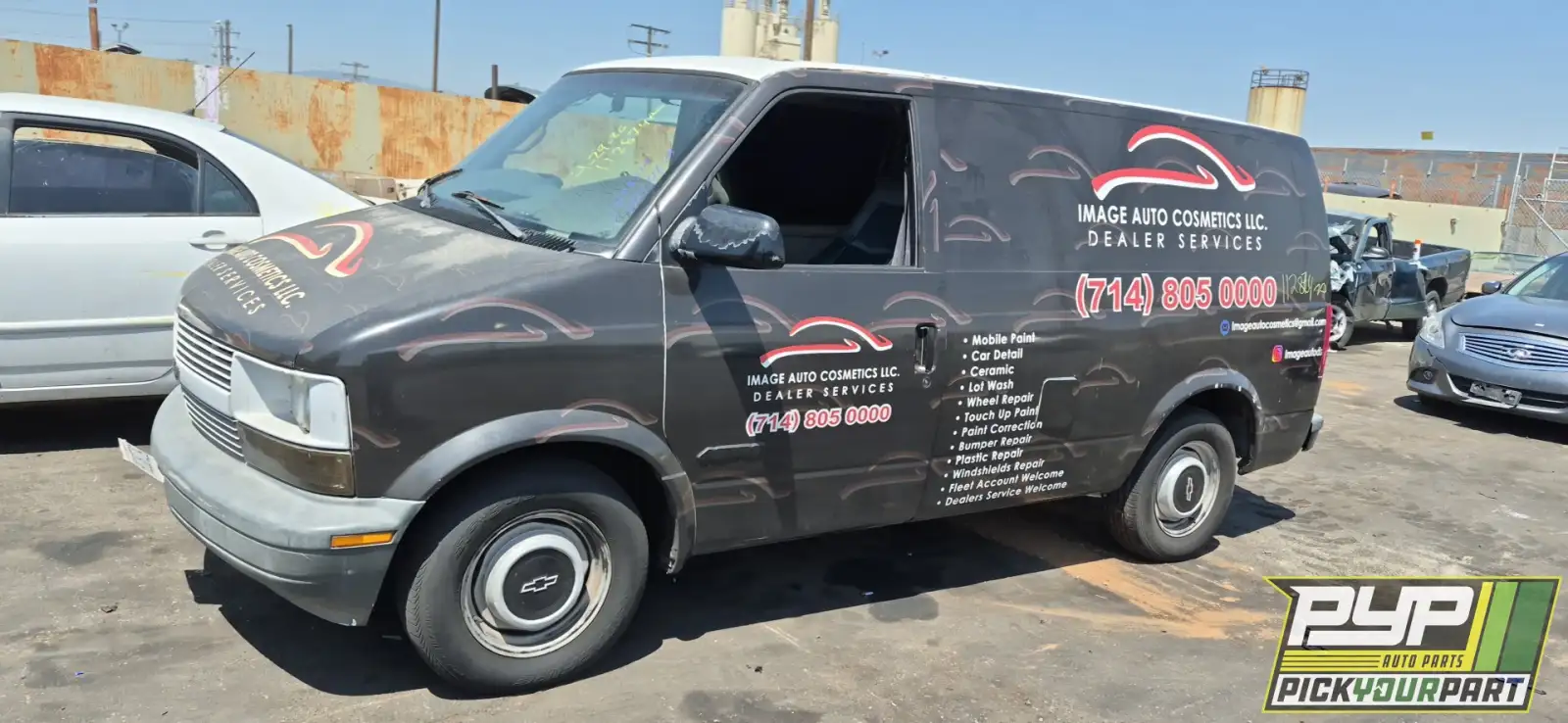 Photo of 1999 Chevrolet Astro