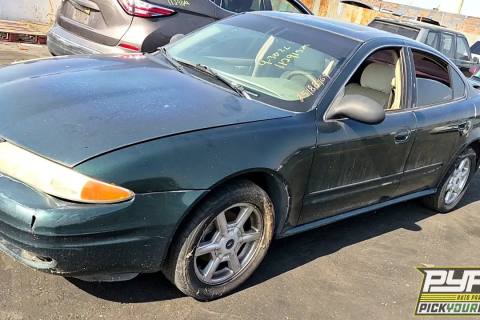 Photo of 2002 Oldsmobile Alero