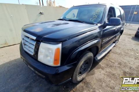 Photo of 2002 Cadillac Escalade
