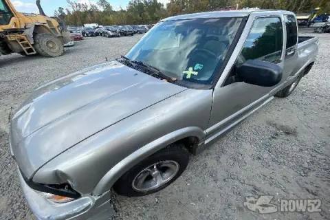 Photo of 1999 GMC Sonoma