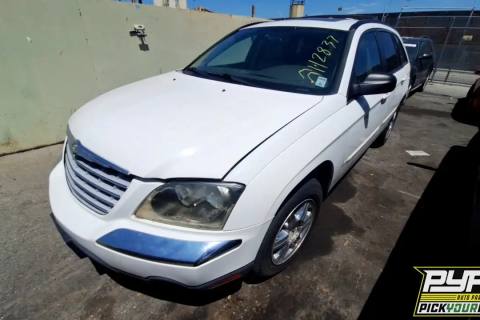Photo of 2004 Chrysler Pacifica