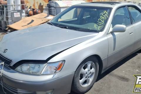 Photo of 1999 Lexus Es300