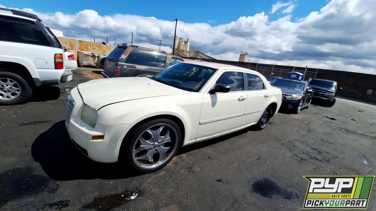 Photo of 2005 Chrysler 300