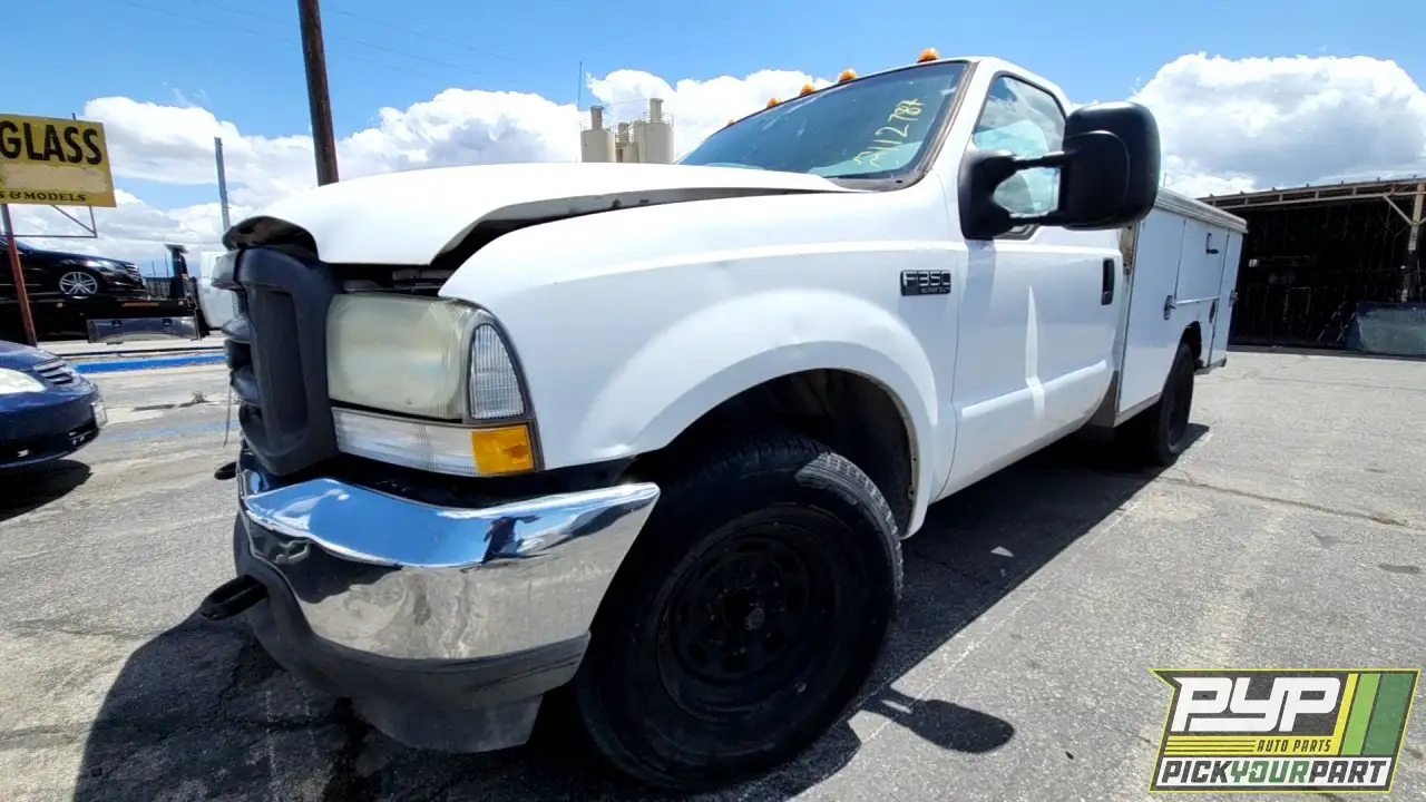 Photo of 2003 Ford E-350 Super Duty