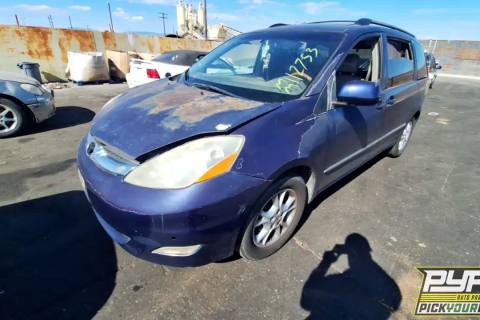 Photo of 2006 Toyota Sienna