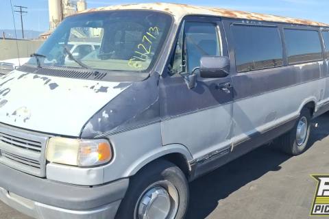Photo of 1995 Dodge B3500